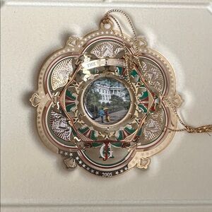 The White House Christmas Ornament 2005